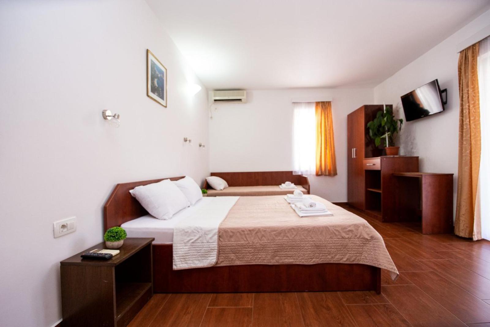 Apartamento Ipera Budva Exterior foto