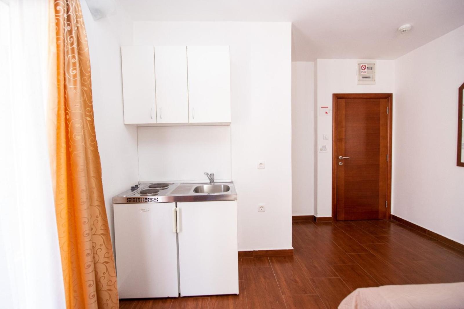 Apartamento Ipera Budva Exterior foto