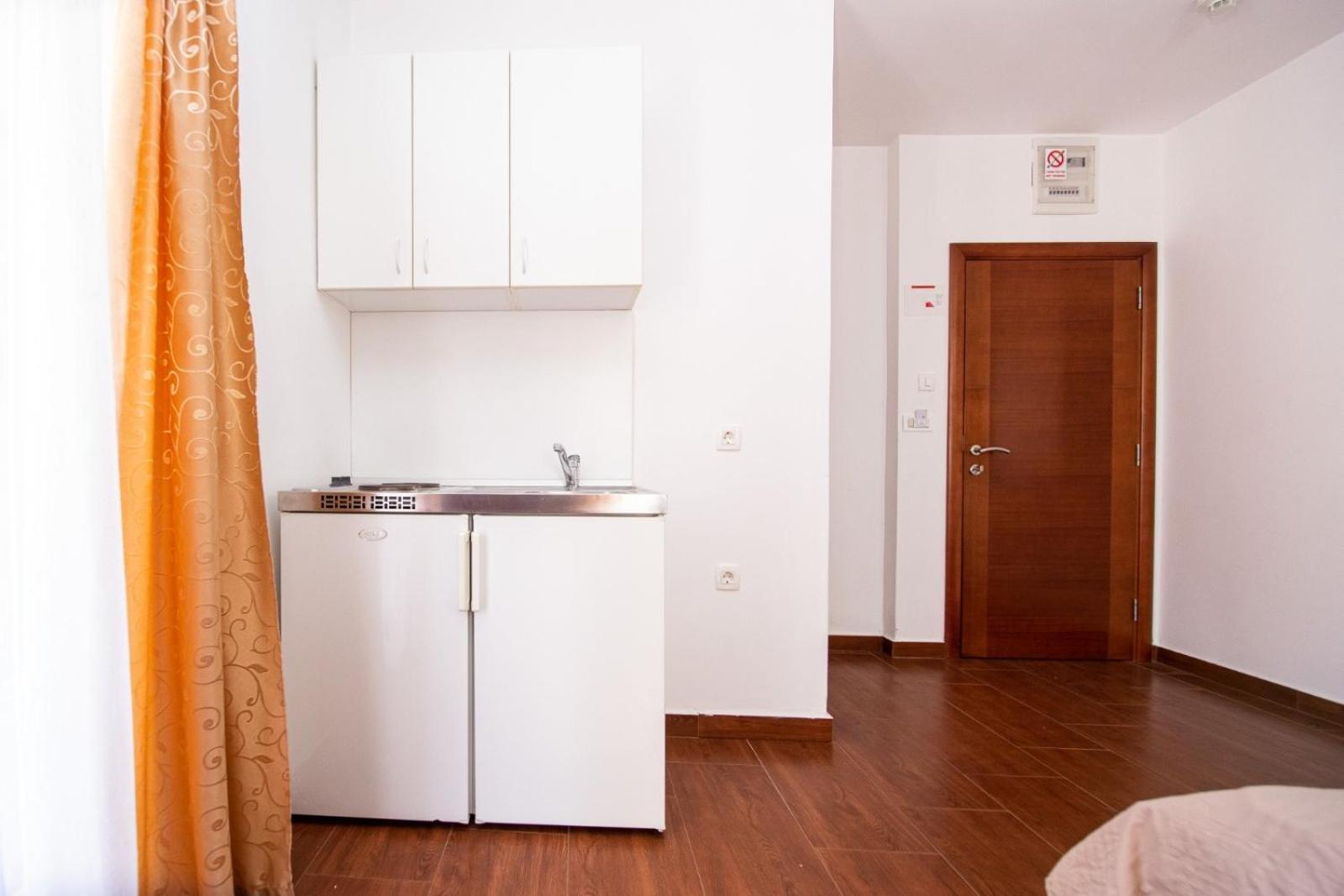 Apartamento Ipera Budva Exterior foto