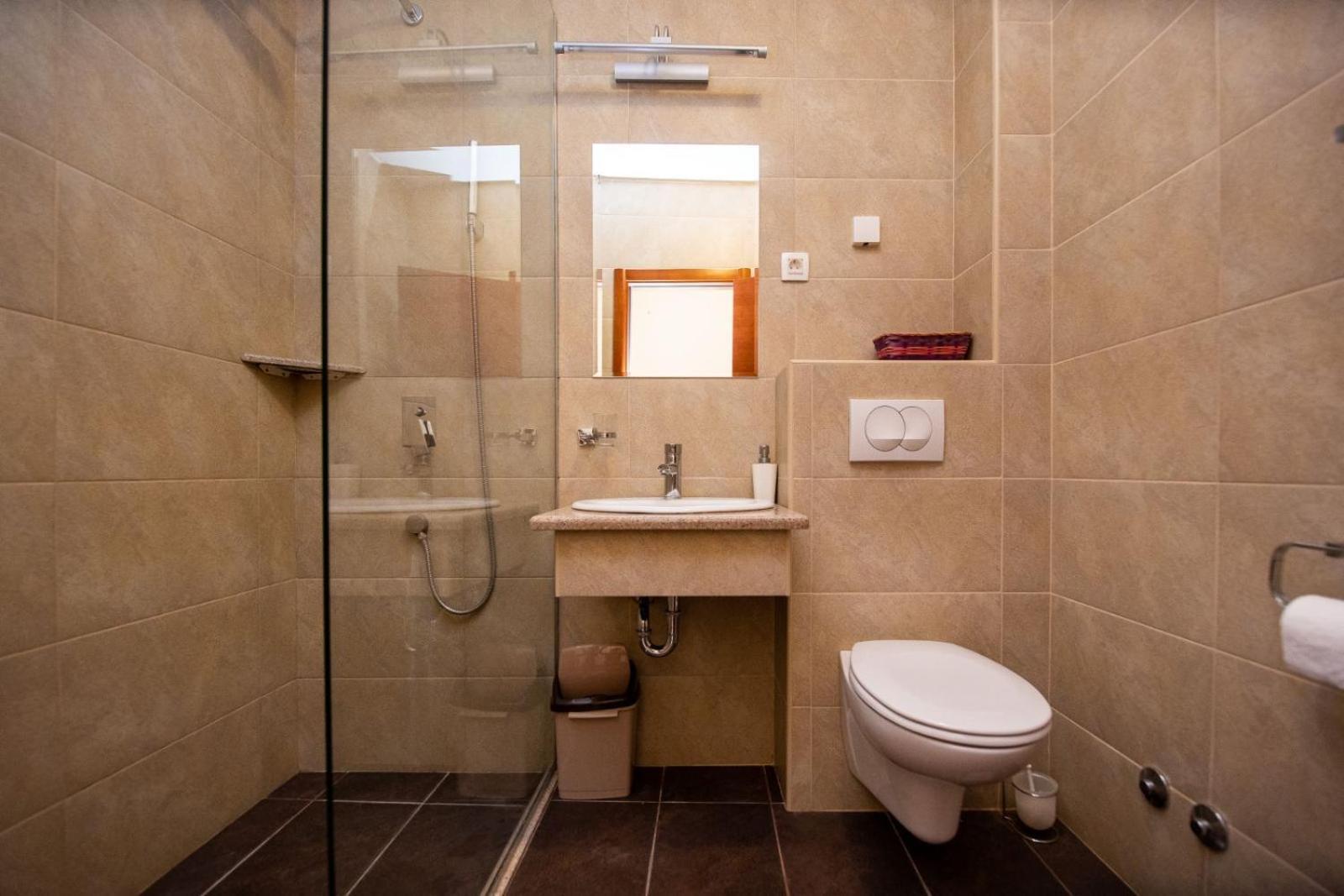 Apartamento Ipera Budva Exterior foto